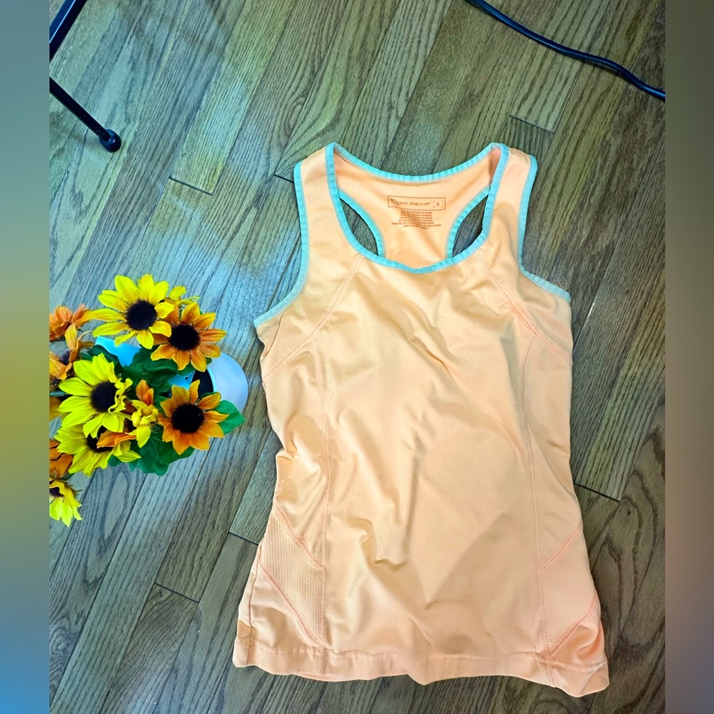 Women's Peach / Orange Cream Tek Gear Athletic Tank Top Size Small